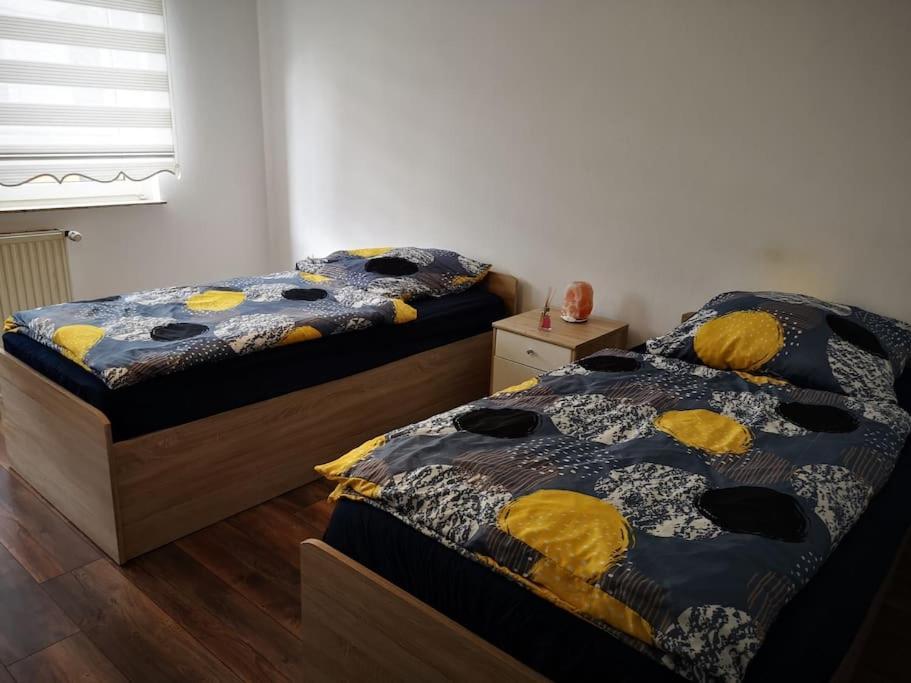 Polat Apartments 3 เอสเซน ภายนอก รูปภาพ